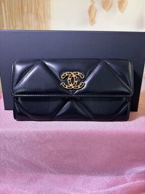 Chanel 19 Long Wallet - Lambskin - Black with Gold Hardware